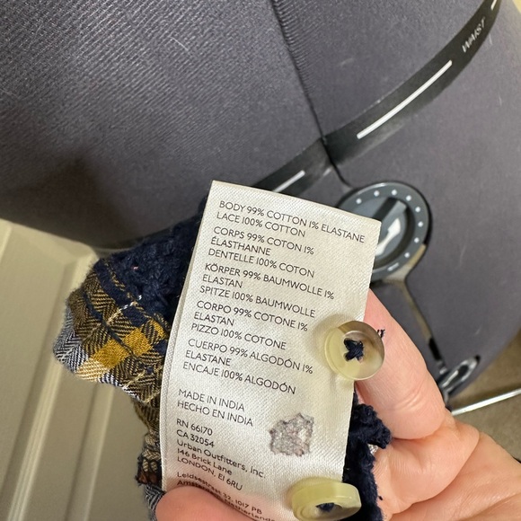 Anthropologie Navy Plaid Lace Detail Women's Top - Picture 11 of 12